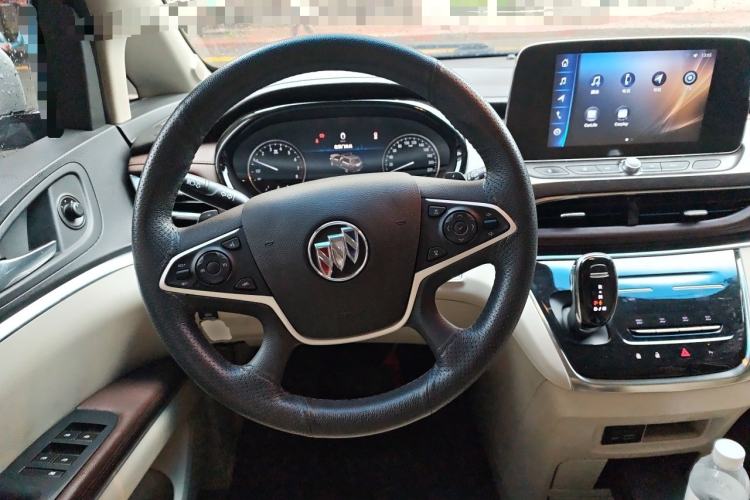 Used Buick GL8 2022 Land Cruiser Executive Class 652T Comfort Model Steering Wheel