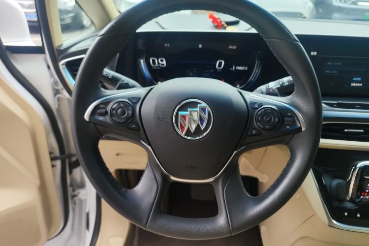 Used Buick GL8 2022 ES Landtrek 653T Luxury Edition Steering Wheel