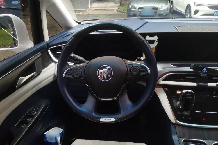 Used Buick GL8 2022 ES Landtrek 653T Luxury Edition Steering Wheel