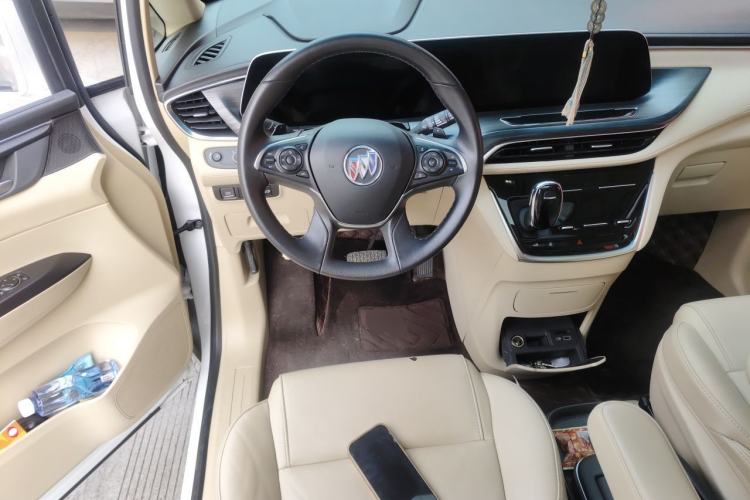 Used Buick GL8 2022 ES Landtrek 653T Luxury Edition Steering Wheel