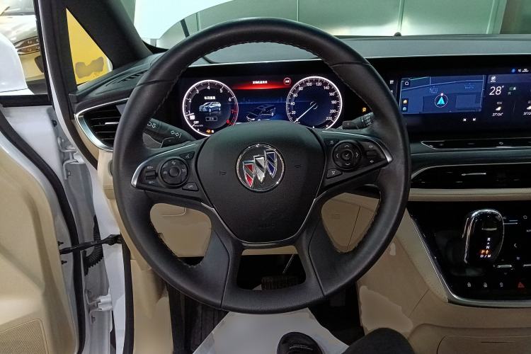 Used Buick GL8 2022 ES Land Cruiser 653T Luxury Model Steering Wheel
