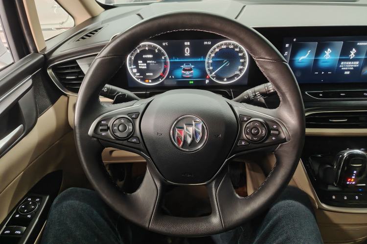 Used Buick GL8 2022 ES Landtrek 653T Luxury Edition Steering Wheel