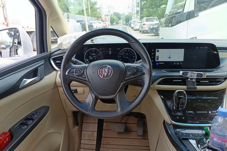 Used Buick GL8 2022 ES Land Cruiser 653T Smart Luxury Model Steering Wheel