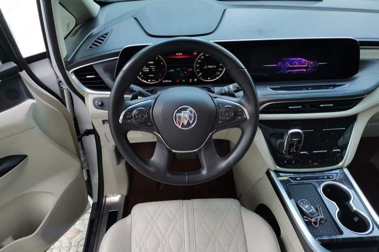 Used Buick GL8 2022 ES Landtrek 653T Comfort Edition Steering Wheel