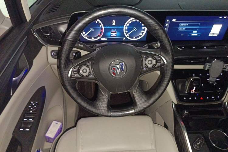 Used Buick GL8 2022 ES Landtrek 653T Comfort Edition Steering Wheel