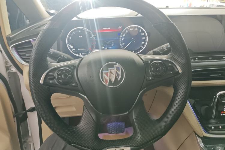 Used Buick GL8 2022 ES Landtrek 653T Luxury Edition Steering Wheel