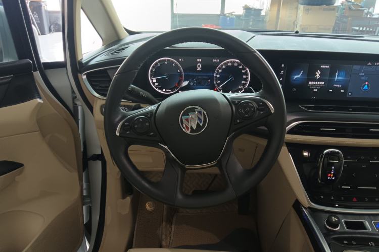 Used Buick GL8 2022 ES Landtrek 653T Luxury Edition Steering Wheel