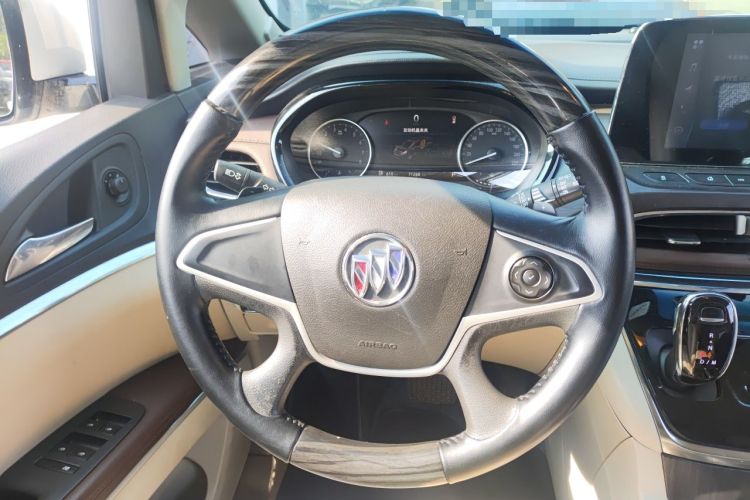 Used Buick GL8 2022 Land Cruiser Executive Class 652T Comfort Model Steering Wheel