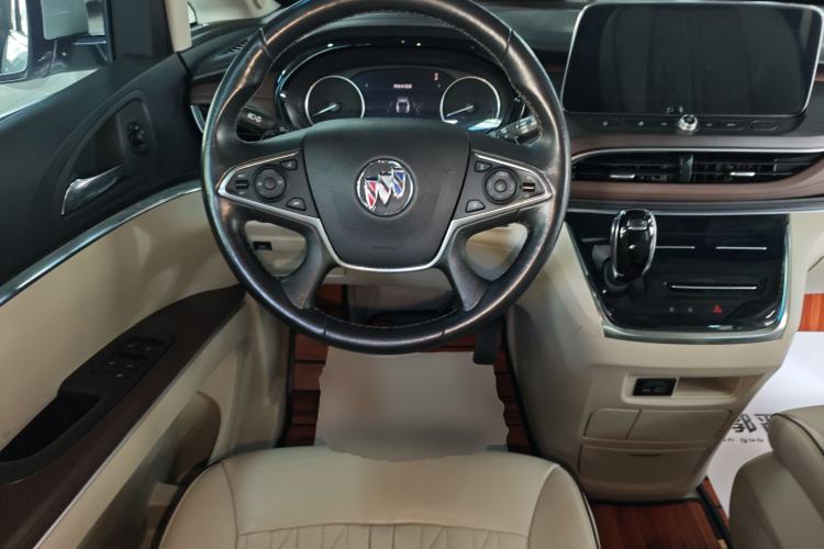 Used Buick GL8 2022 Land Business Class 652T Luxury Model Steering Wheel