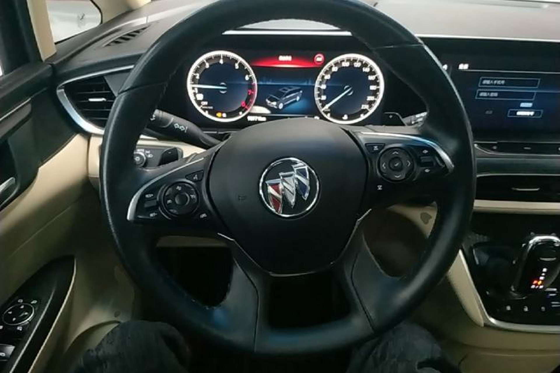Used Buick GL8 2022 ES Landtrek 653T Luxury Edition Steering Wheel