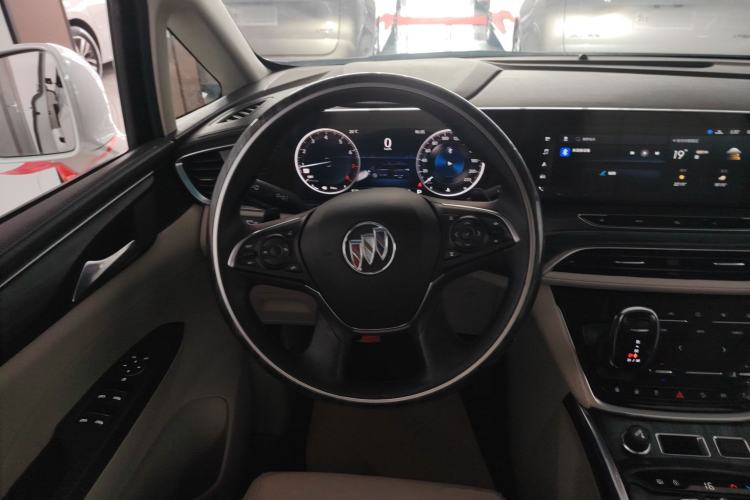 Used Buick GL8 2022 ES Landtrek 653T Comfort Edition Steering Wheel