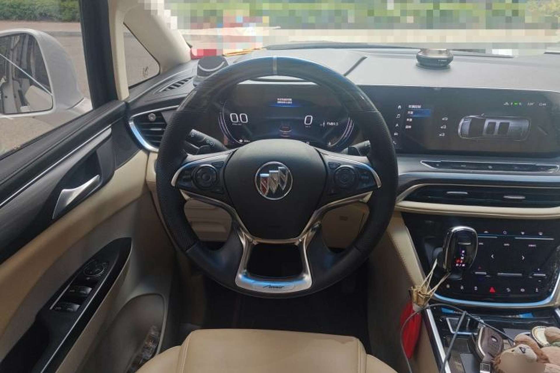 Used Buick GL8 2022 ES Landtrek 653T Comfort Edition Steering Wheel