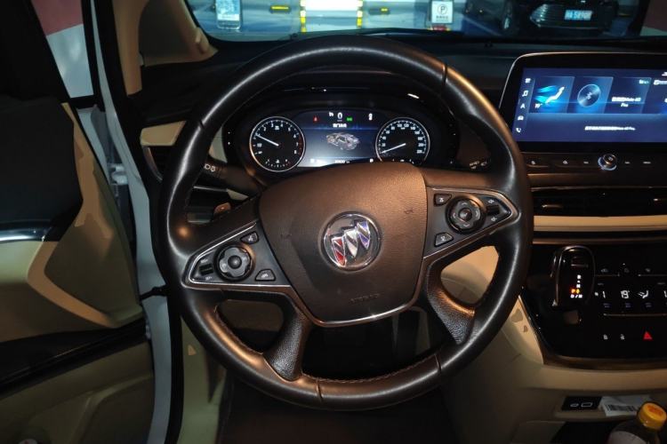 Used Buick GL8 2022 Land Business Class 652T Luxury Model Steering Wheel
