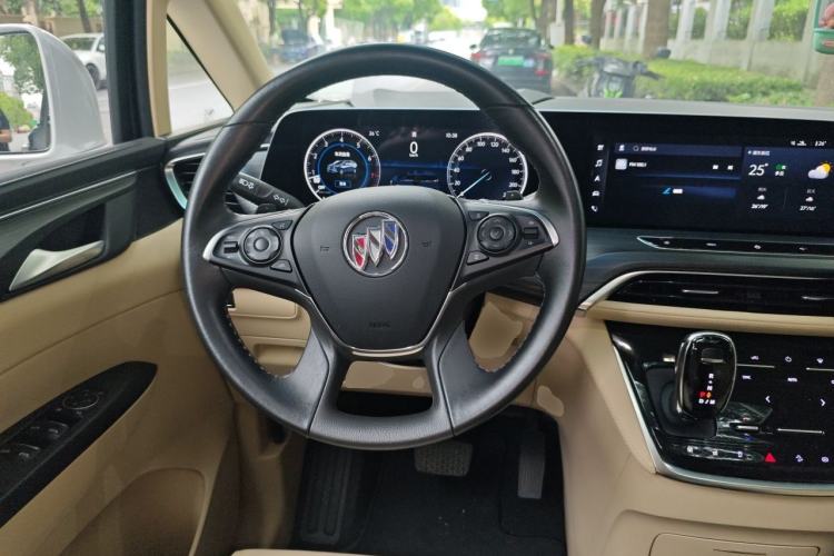 Used Buick GL8 2022 ES Landtrek 653T Luxury Edition Steering Wheel