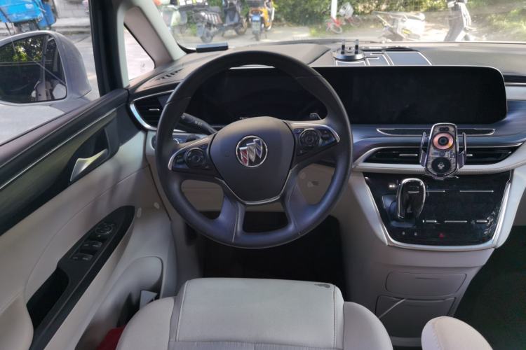Used Buick GL8 2022 ES Landtrek 653T Comfort Edition Steering Wheel