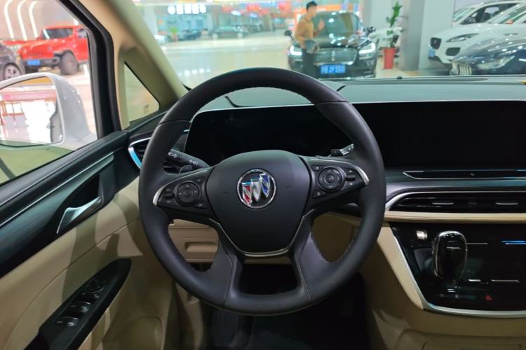 Used Buick GL8 2022 ES Landtrek 653T Luxury Edition Steering Wheel
