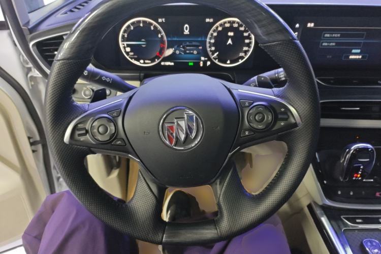 Used Buick GL8 2022 ES Landtrek 653T Comfort Edition Steering Wheel