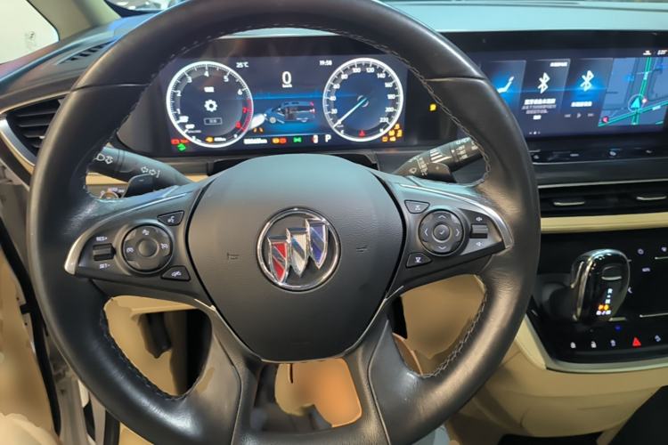 Used Buick GL8 2022 ES Landtrek 653T Luxury Edition Steering Wheel