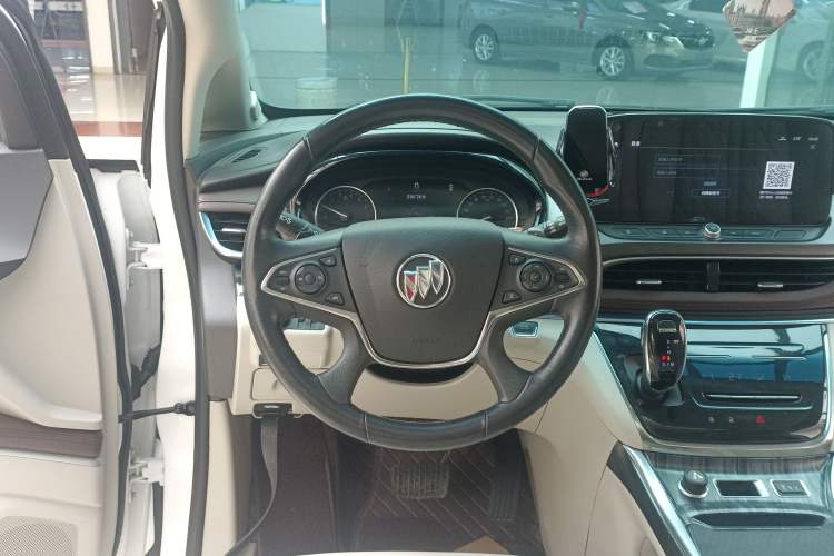 Used Buick GL8 2022 Land Business Class 652T Luxury Model Steering Wheel