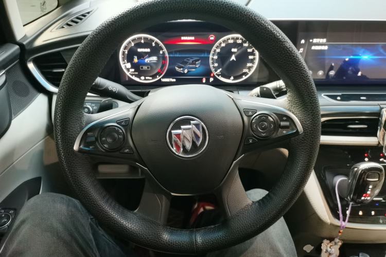 Used Buick GL8 2022 ES Landtrek 653T Comfort Edition Steering Wheel