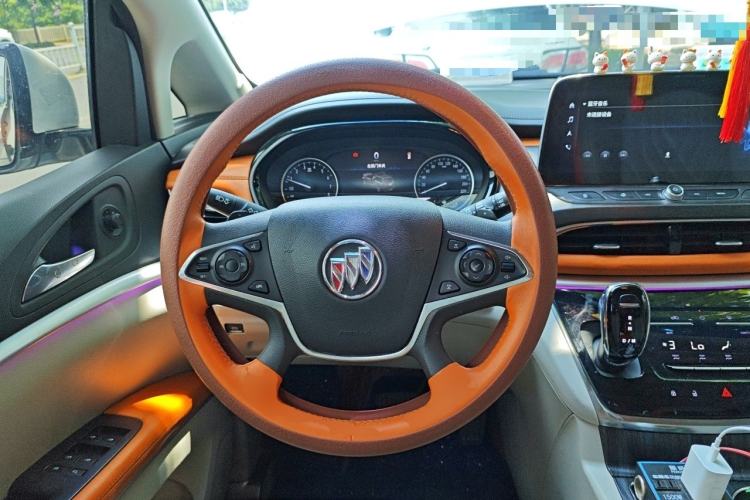 Used Buick GL8 2022 Land Business Class 652T Luxury Model Steering Wheel
