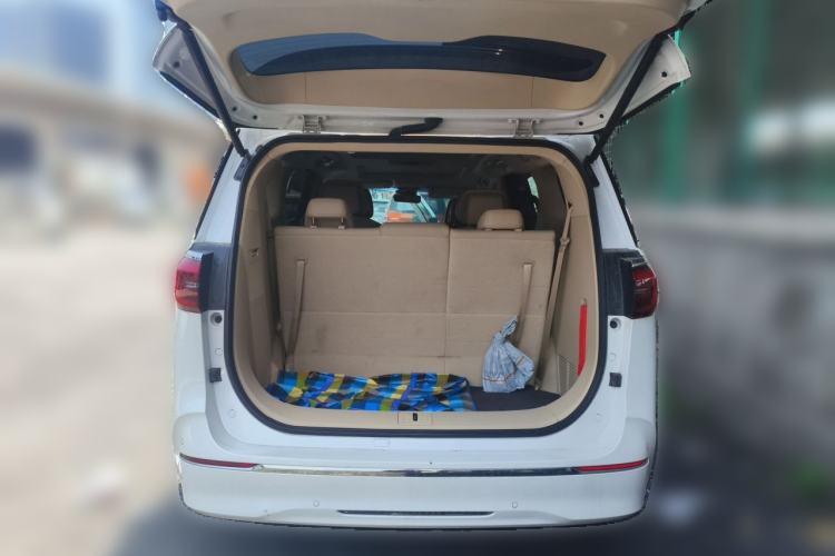 Used Buick GL8 2022 ES Landtrek 653T Luxury Edition Trunk