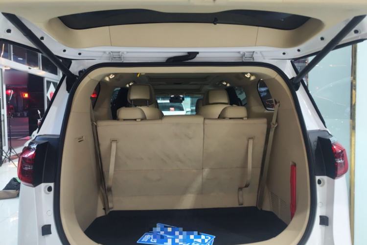 Used Buick GL8 2022 ES Land Cruiser 653T Luxury Model Trunk