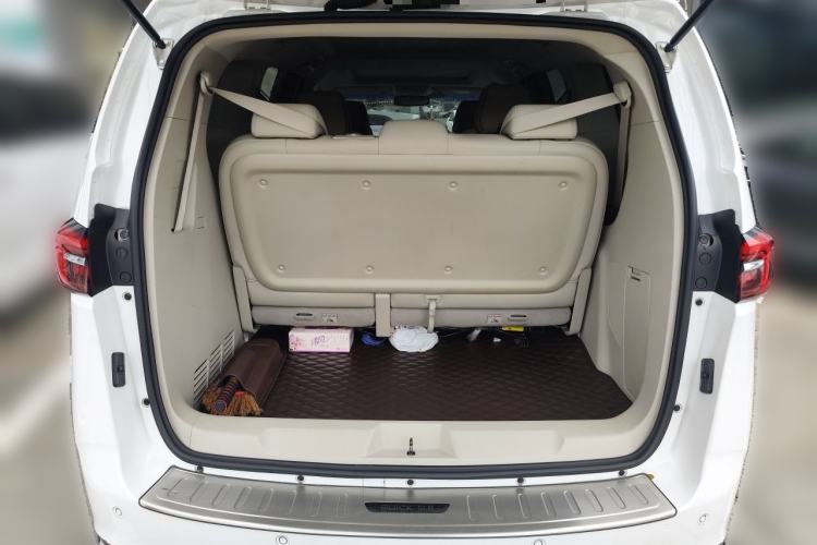 Used Buick GL8 2022 Land Business Class 652T Luxury Model Trunk