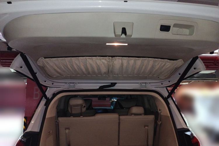 Used Buick GL8 2022 ES Landtrek 653T Comfort Edition Trunk