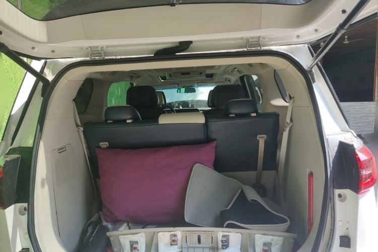 Used Buick GL8 2022 ES Landtrek 653T Comfort Edition Trunk
