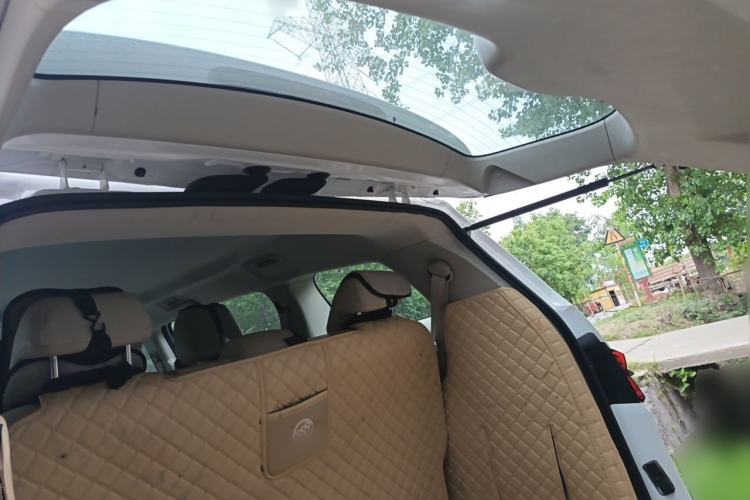 Used Buick GL8 2022 Land Cruiser Executive Class 652T Comfort Model Trunk