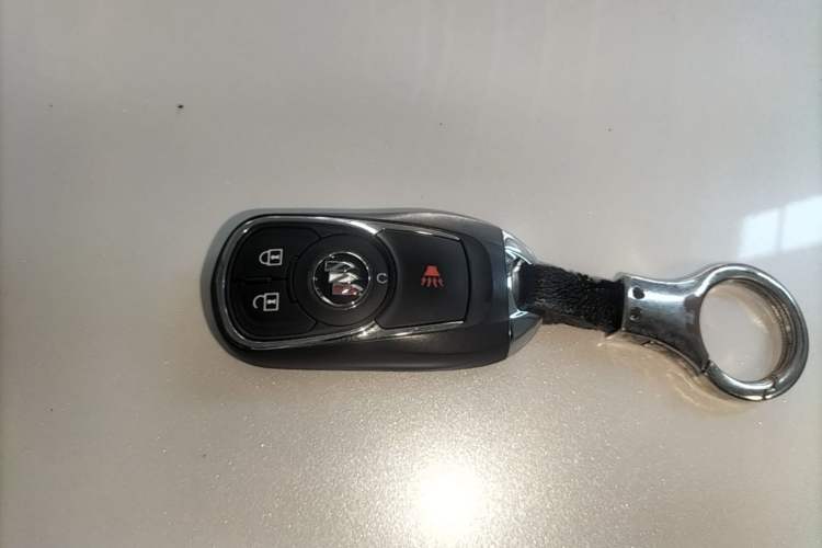 Used Buick GL8 2022 Land Business Class 652T Luxury Model Vehicle Key