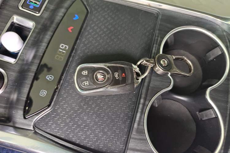 Used Buick GL8 2022 ES Landtrek 653T Comfort Edition Vehicle Key