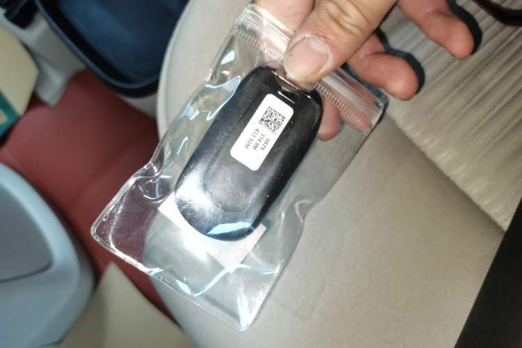 Used Buick GL8 2022 ES Landtrek 653T Comfort Edition Vehicle Key