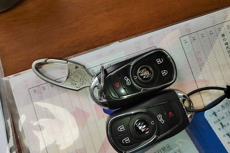 Used Buick GL8 2022 Land Business Class 652T Luxury Model Vehicle Key