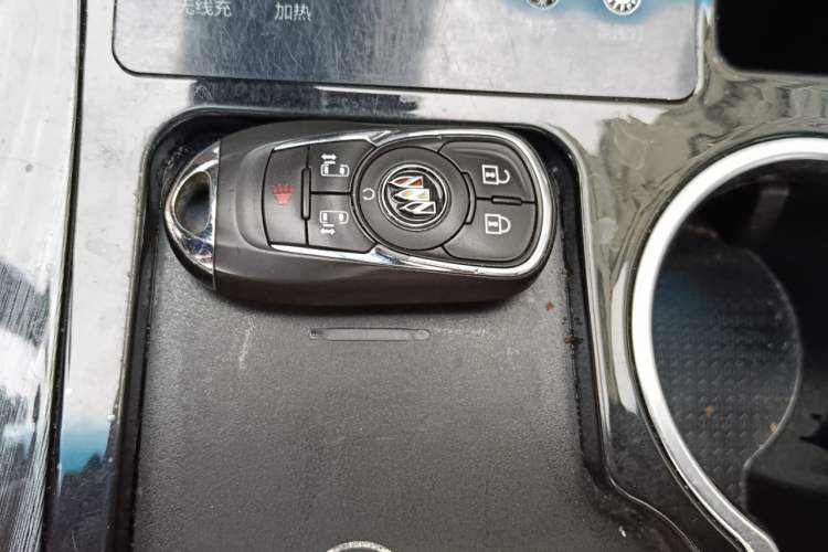 Used Buick GL8 2022 ES Landtrek 653T Luxury Edition Vehicle Key