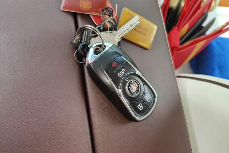 Used Buick GL8 2022 ES Landtrek 653T Comfort Edition Vehicle Key