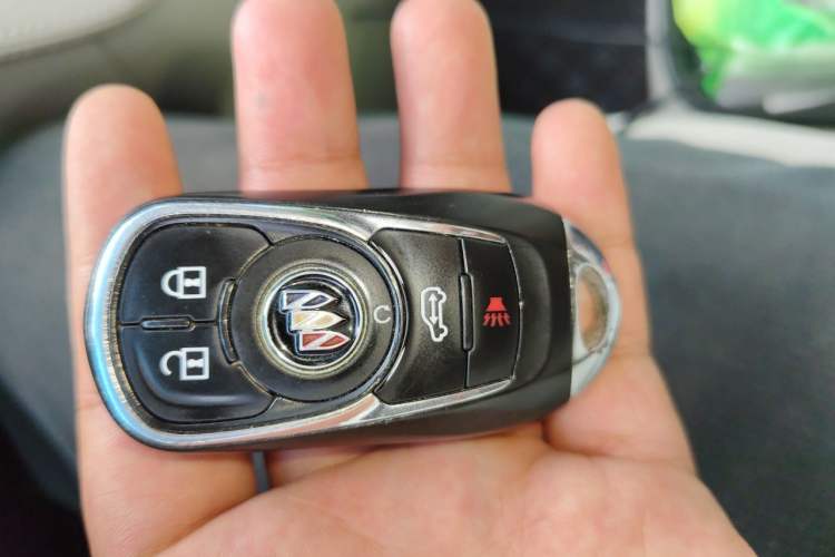 Used Buick GL8 2022 ES Landtrek 653T Comfort Edition Vehicle Key