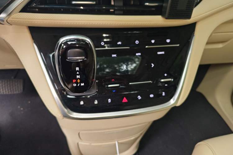 Used Buick GL8 2022 ES Landtrek 653T Luxury Edition Vehicle Key