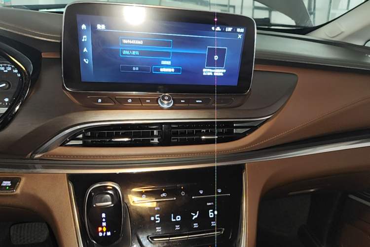 Used Buick GL8 2022 Land Business Class 652T Luxury Model Audio And AC Panel