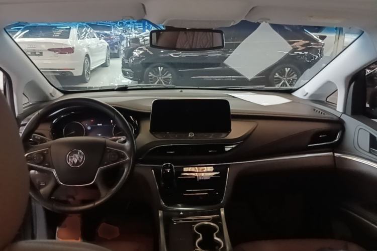 Used Buick GL8 2022 Land Business Class 652T Luxury Model Center Console