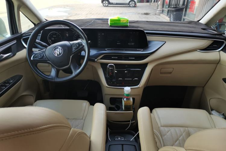 Used Buick GL8 2022 ES Land Cruiser 653T Luxury Model Center Console