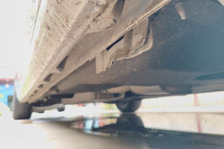 Used Buick GL8 2022 ES Landtrek 653T Comfort Edition Chassis Front Right