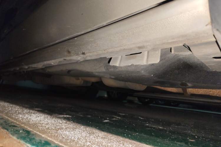 Used Buick GL8 2022 ES Landtrek 653T Comfort Edition Chassis Front Right