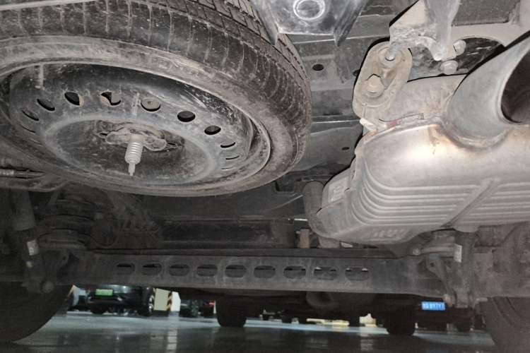 Used Buick GL8 2022 Land Business Class 652T Luxury Model Chassis Rear