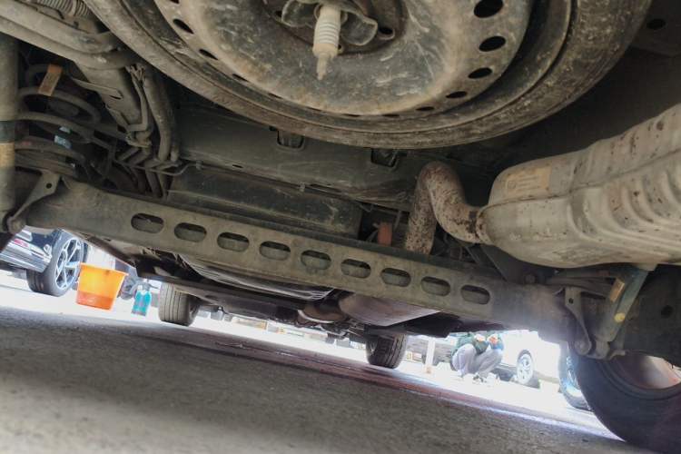 Used Buick GL8 2022 Land Cruiser Executive Class 652T Comfort Model Chassis Rear