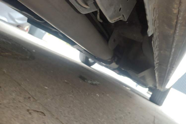 Used Buick GL8 2022 Land Executive Class 652T Prestige Model Chassis Rear Right