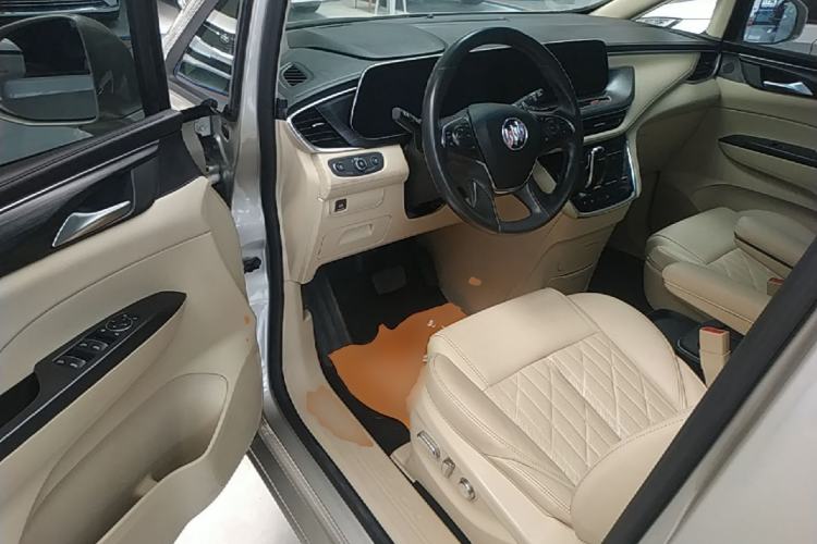 Used Buick GL8 2022 ES Land Cruiser 653T Luxury Model Driver Seat