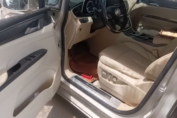 Used Buick GL8 2022 ES Landtrek 653T Luxury Edition Driver Seat