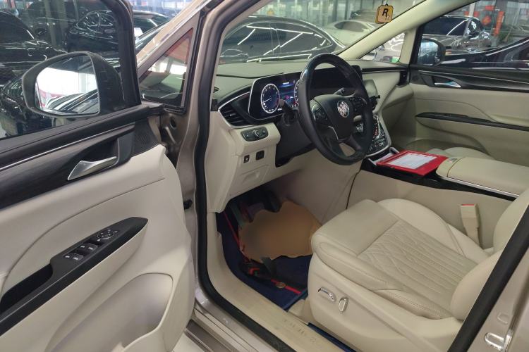 Used Buick GL8 2022 ES Landtrek 653T Comfort Edition Driver Seat